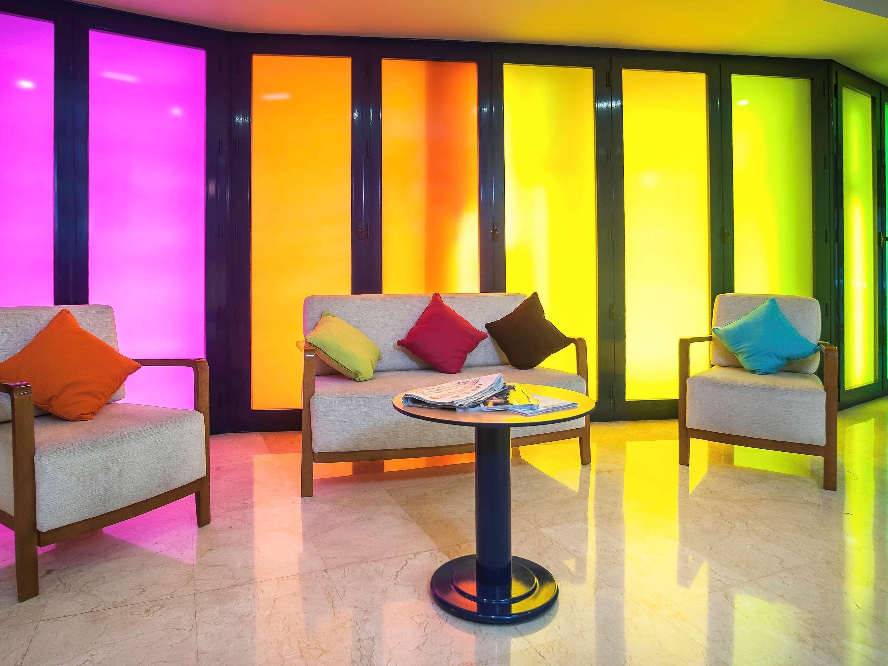 Ibis Styles Zaragoza Ramiro I Otel Dış mekan fotoğraf