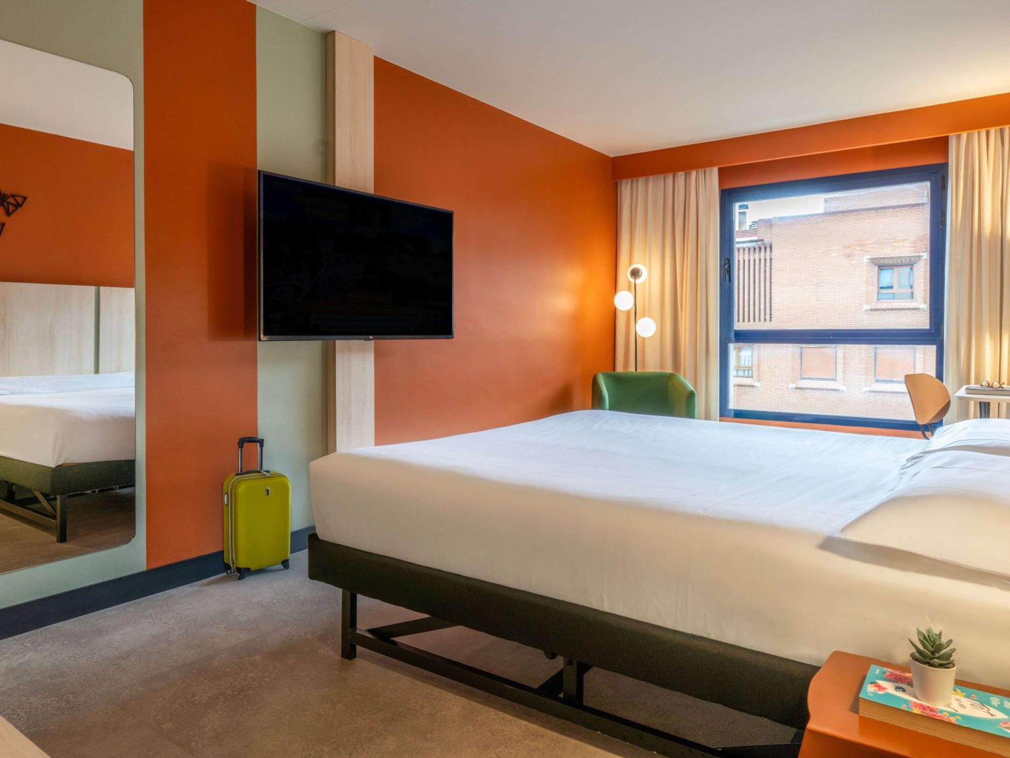 Ibis Styles Zaragoza Ramiro I Otel Dış mekan fotoğraf