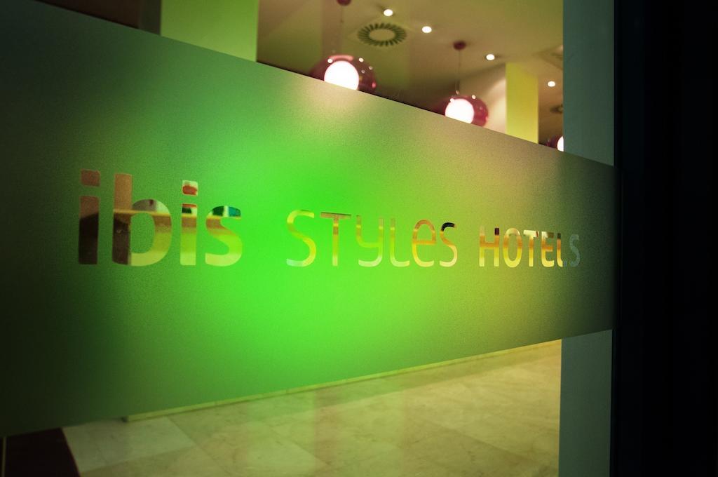 Ibis Styles Zaragoza Ramiro I Otel Dış mekan fotoğraf