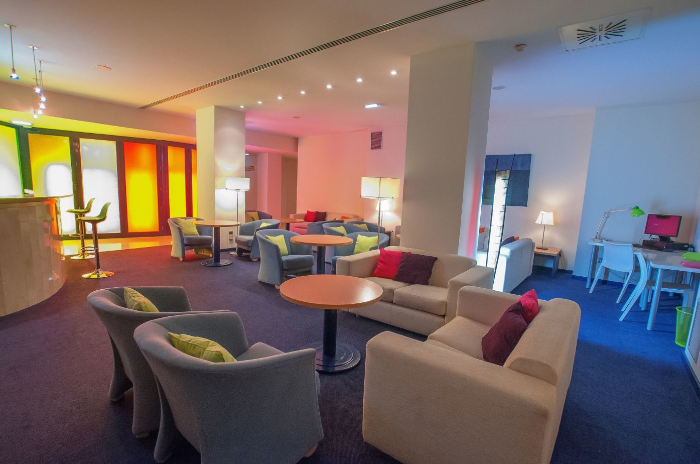 Ibis Styles Zaragoza Ramiro I Otel Dış mekan fotoğraf